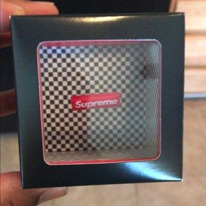 Supreme illusion coin bank 100% authentic